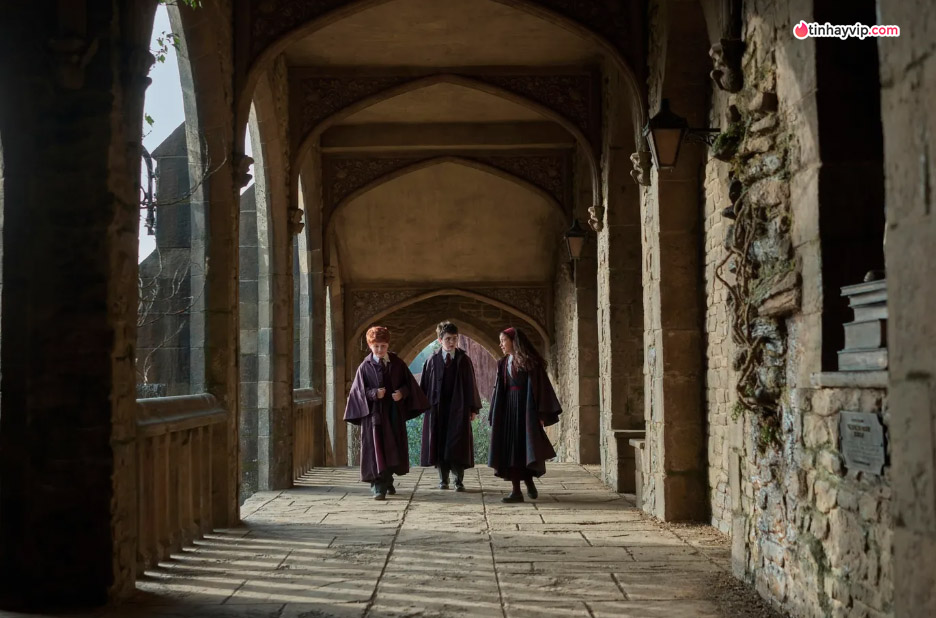 "Cựu Voldemort" Ralph Fiennes đề cử Tilda Swinton cho vai diễn để đời "Cựu Voldemort" Ralph Fiennes đề cử Tilda Swinton cho vai diễn để đời