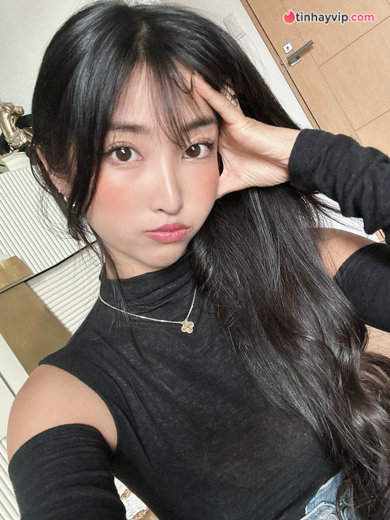 Sumire Mizukawa thông báo giải nghệ sau 11 năm cống hiến Sumire Mizukawa thông báo giải nghệ sau 11 năm cống hiến