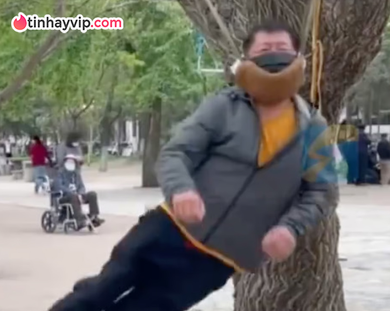 Từ mẹo giảm đau cổ vai gáy, trào lưu treo cổ chữa bệnh tiềm ẩn nguy cơ gây tử vong