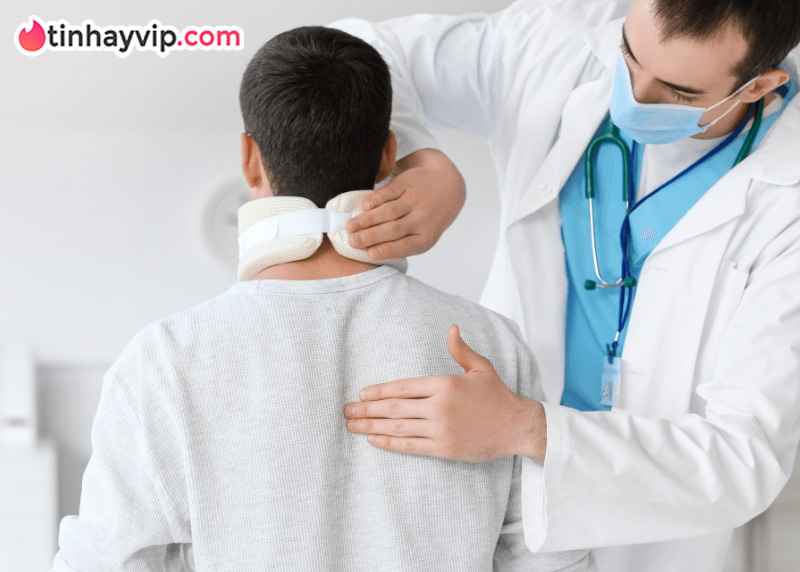 Từ mẹo giảm đau cổ vai gáy, trào lưu treo cổ chữa bệnh tiềm ẩn nguy cơ gây tử vong