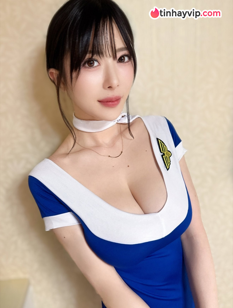 Diễn viên AV Tsujii Honoka bất ngờ được đội tuyển bóng rổ mời thử việc