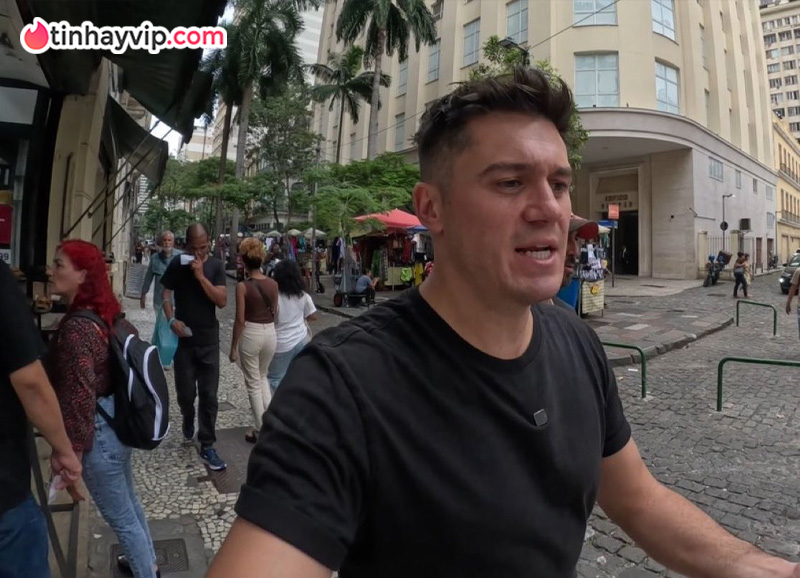 Nóng: Youtuber người Ý bị thả phẫn nộ gay gắt vì gián tiếp...hại chết một gia đình Youtuber Zazza el Italiano bị tố gián tiếp đẩy một gia đình vào bi kịch ở Brazil