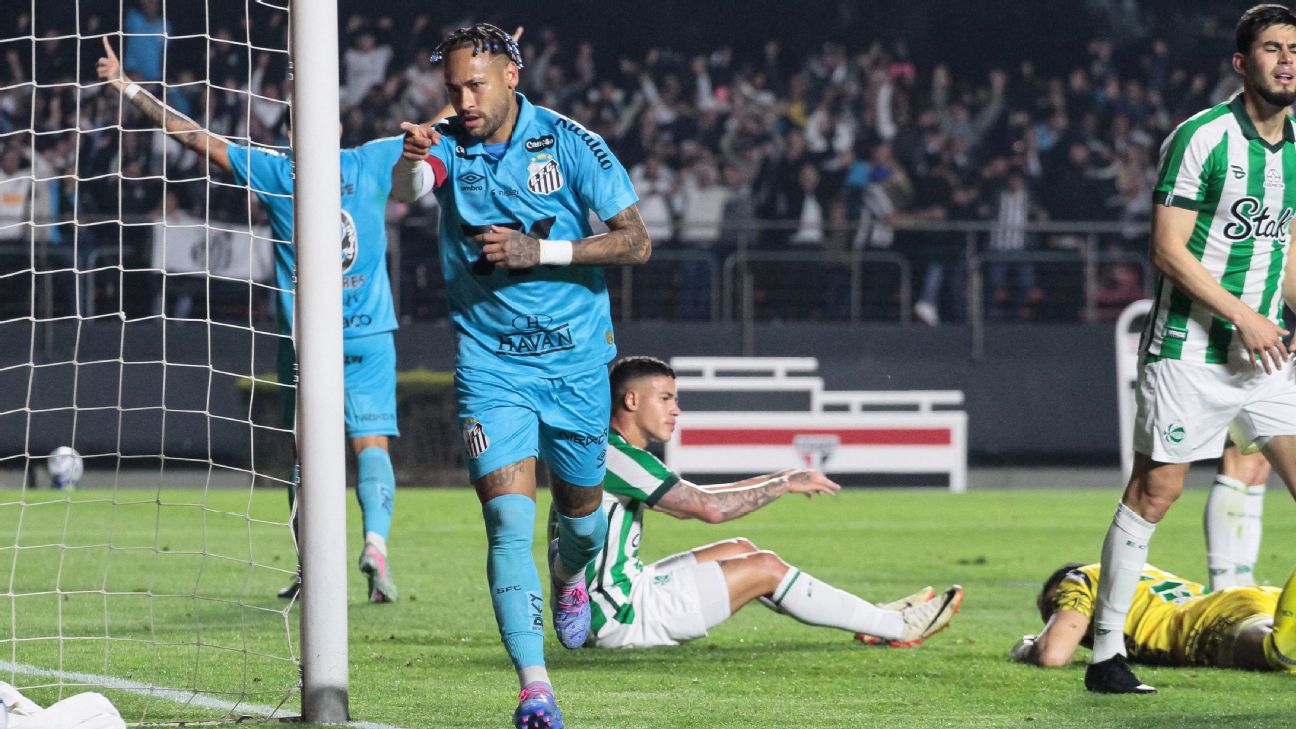 Neymar vẫn rất hay ở Santos
