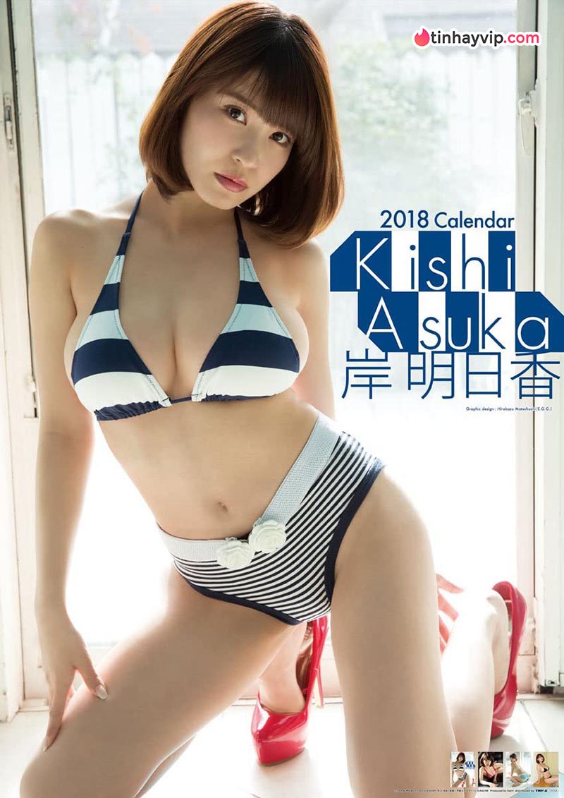 Asuka Kishi gây bão với loạt ảnh nội y bốc lửa tuổi 35
