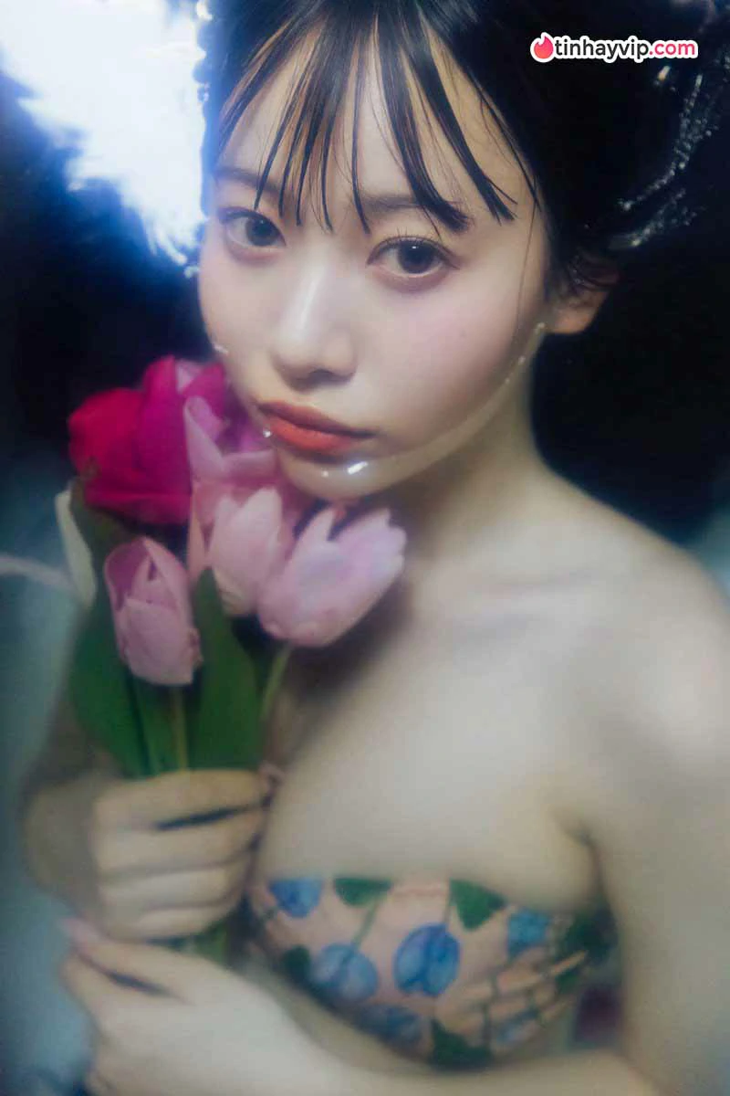 Chiho Maho khoe trọn vóc dáng cực phẩm trong photobook mới