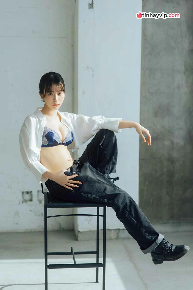 Chiho Maho khoe trọn vóc dáng cực phẩm trong photobook mới