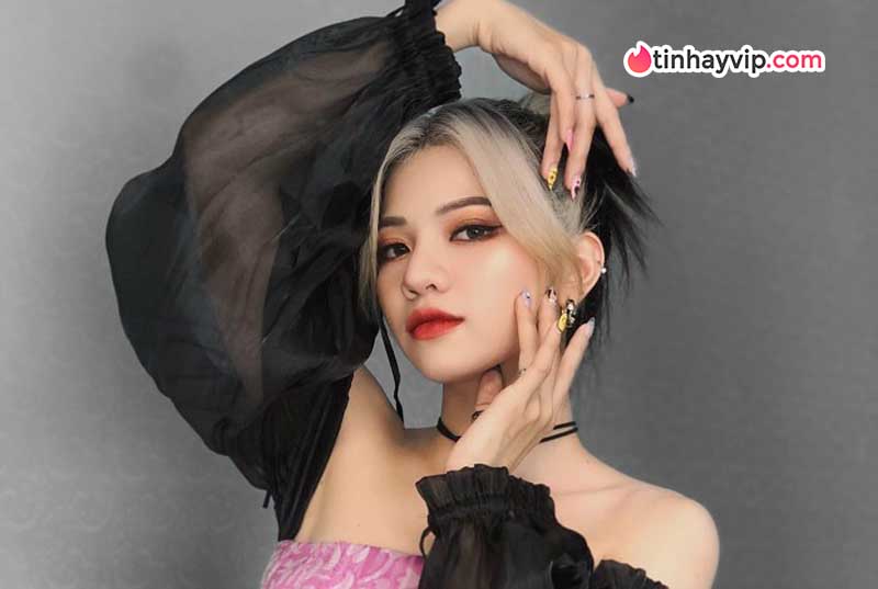 CiiN Bùi Thảo Ly: Từ dancer đến TikToker nổi tiếng