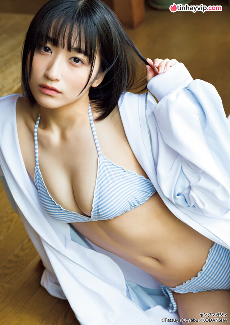 Hitomi Mizuno gây sốt với bộ sách ảnh áo tắm mới nhất