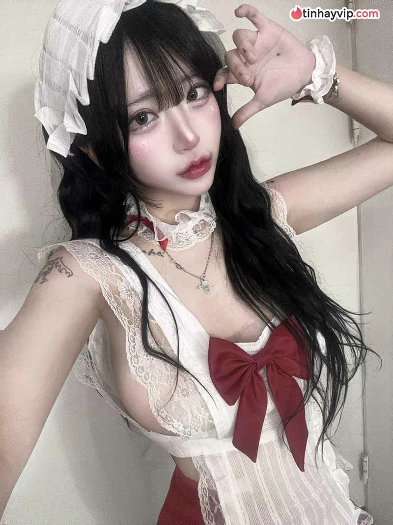 Hot girl Joyaggi gây chú ý với phong cách gợi cảm táo bạo