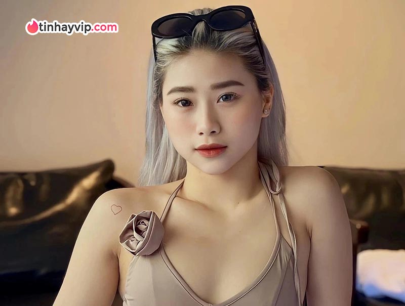 Louis Phạm vướng nghi án phông bạt khi khoe nhà mới xây