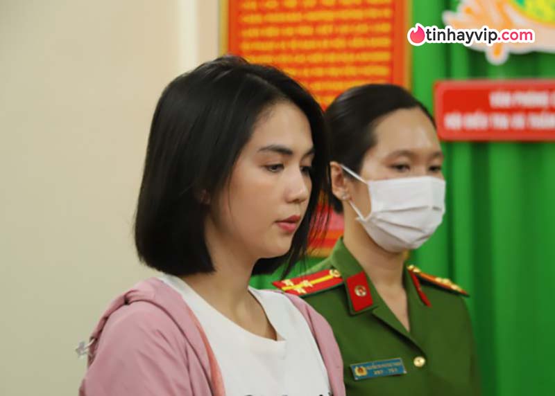 Ngọc Trinh là ai? Hành trình định hình phong cách quyến rũ