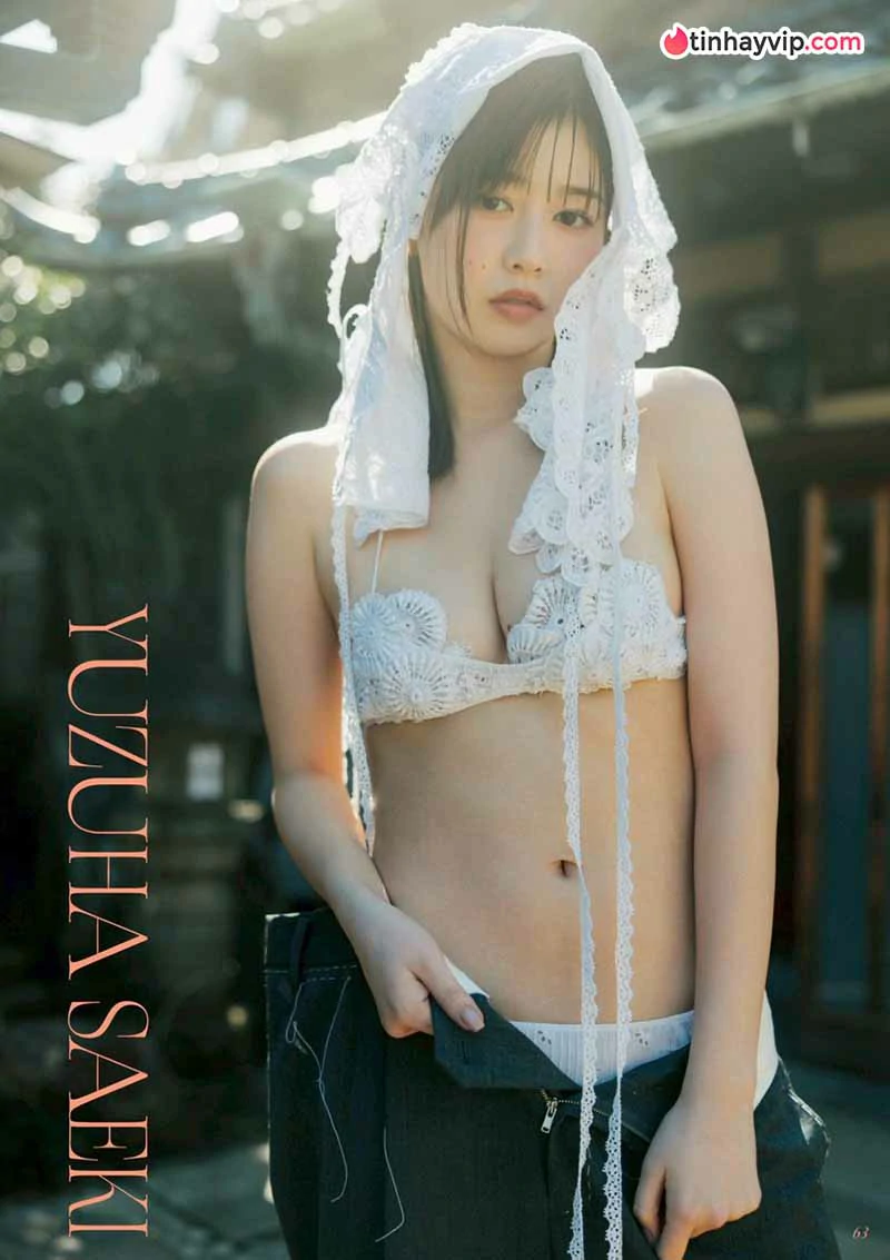 Saeki Yuzuha gây sốt với bikini và nốt ruồi quyến rũ