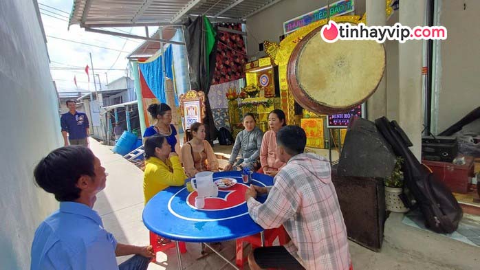 Thảm án Tây Ninh: Nỗi đau ngày đưa thi thể hai mẹ con về quê