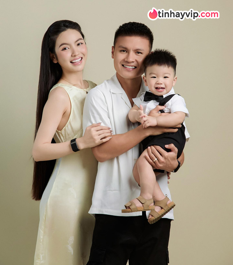Khó rời mắt trước vóc dáng Chu Thanh Huyền trong chuyến nghỉ dưỡng cùng Quang Hải