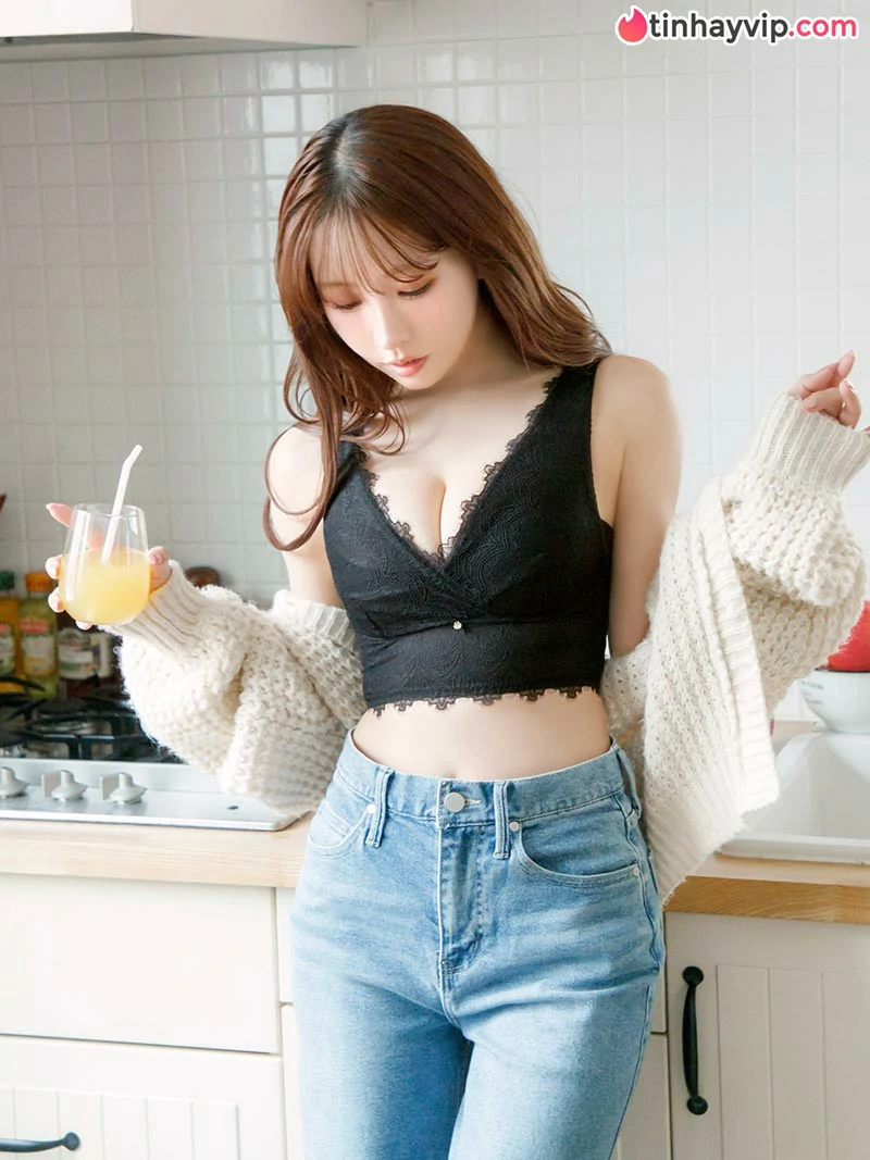 Yua Mikami gây bão khi lấn sân sang lĩnh vực nội y, thương hiệu cháy hàng chỉ sau vài ngày ra mắt
