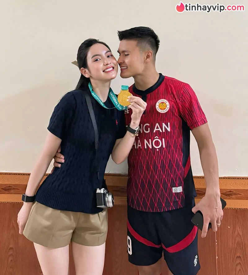 Chu Thanh Huyền là ai? Tiểu sử và những thông tin đáng chú ý về vợ Quang Hải