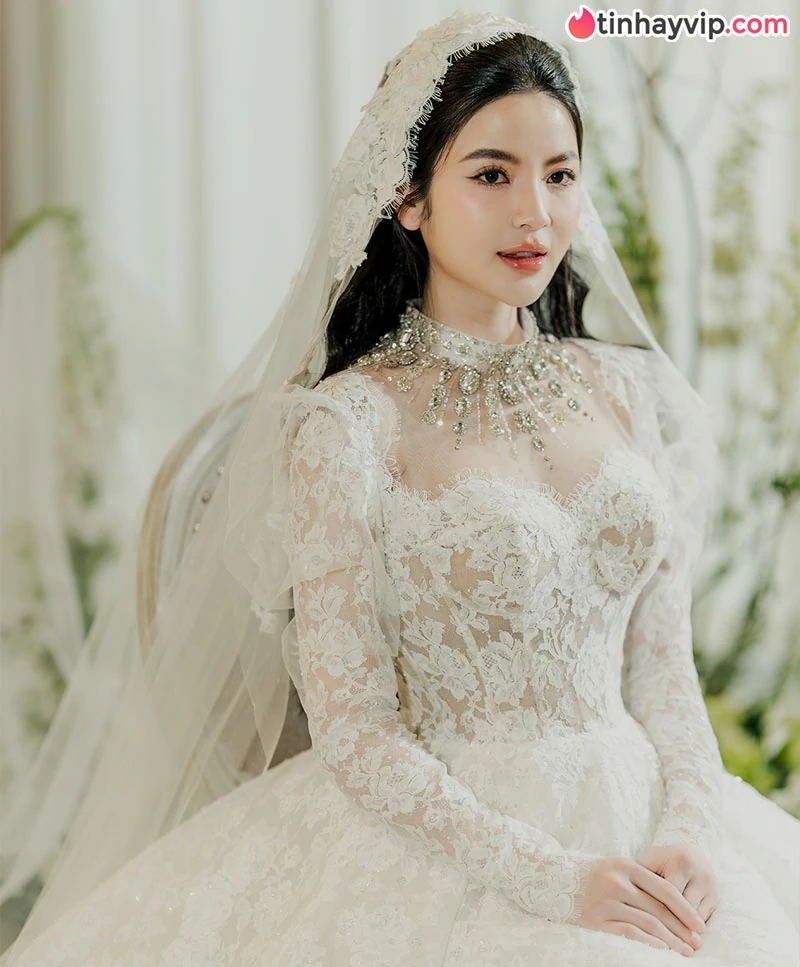 Chu Thanh Huyền là ai? Tiểu sử và những thông tin đáng chú ý về vợ Quang Hải