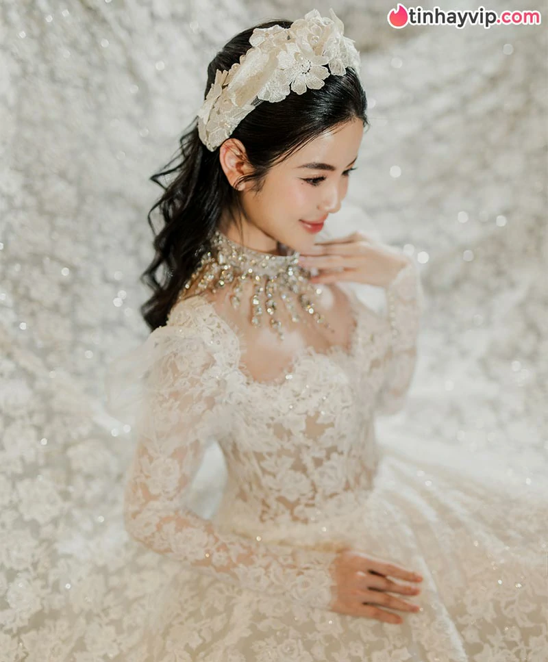 Chu Thanh Huyền là ai? Tiểu sử và những thông tin đáng chú ý về vợ Quang Hải