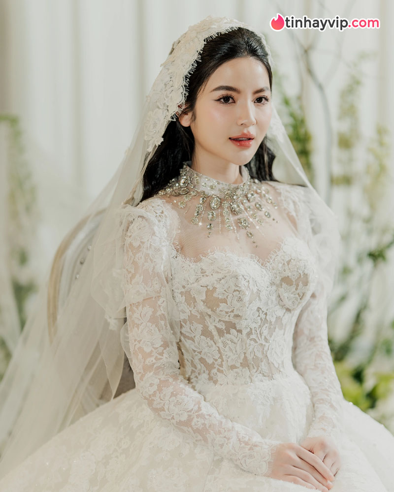 Chu Thanh Huyền là ai? Tiểu sử và những thông tin đáng chú ý về vợ Quang Hải
