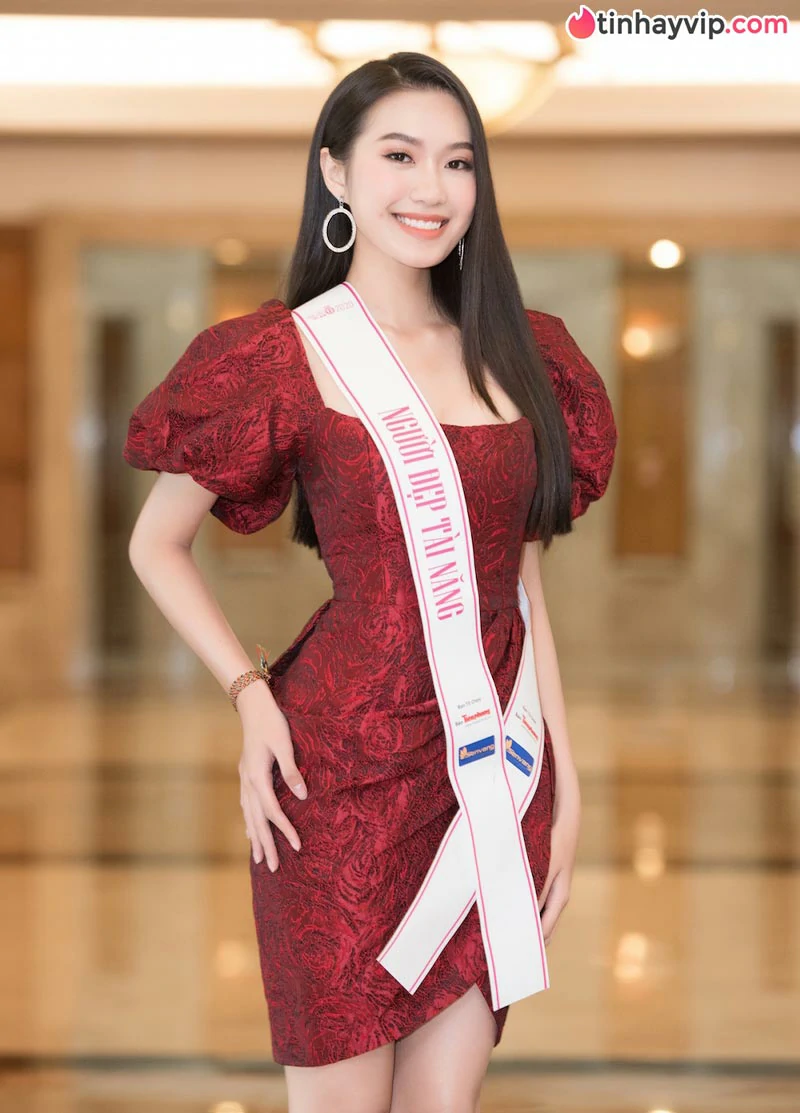 Doãn Hải My là ai? Tiểu sử và hành trình xây dựng hình ảnh thanh lịch của người đẹp Hà Nội