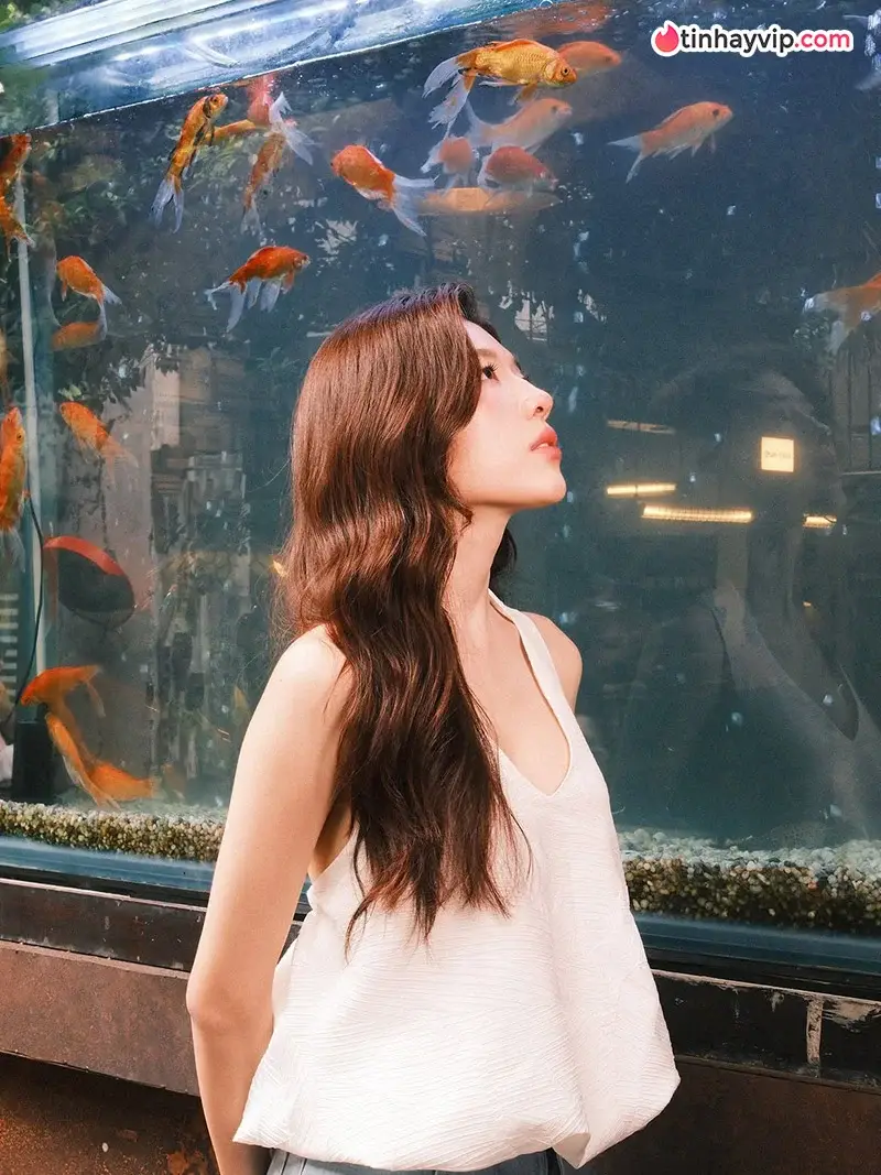 Lamoon sở hữu nhan sắc lệch chuẩn