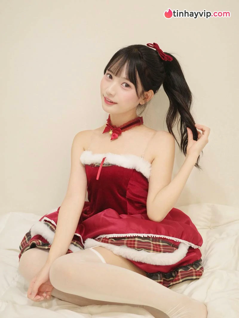 Mỹ nhân AV sở hữu gương mặt không góc chết quyết khuấy đảo MXH với vẻ đẹp vô thực