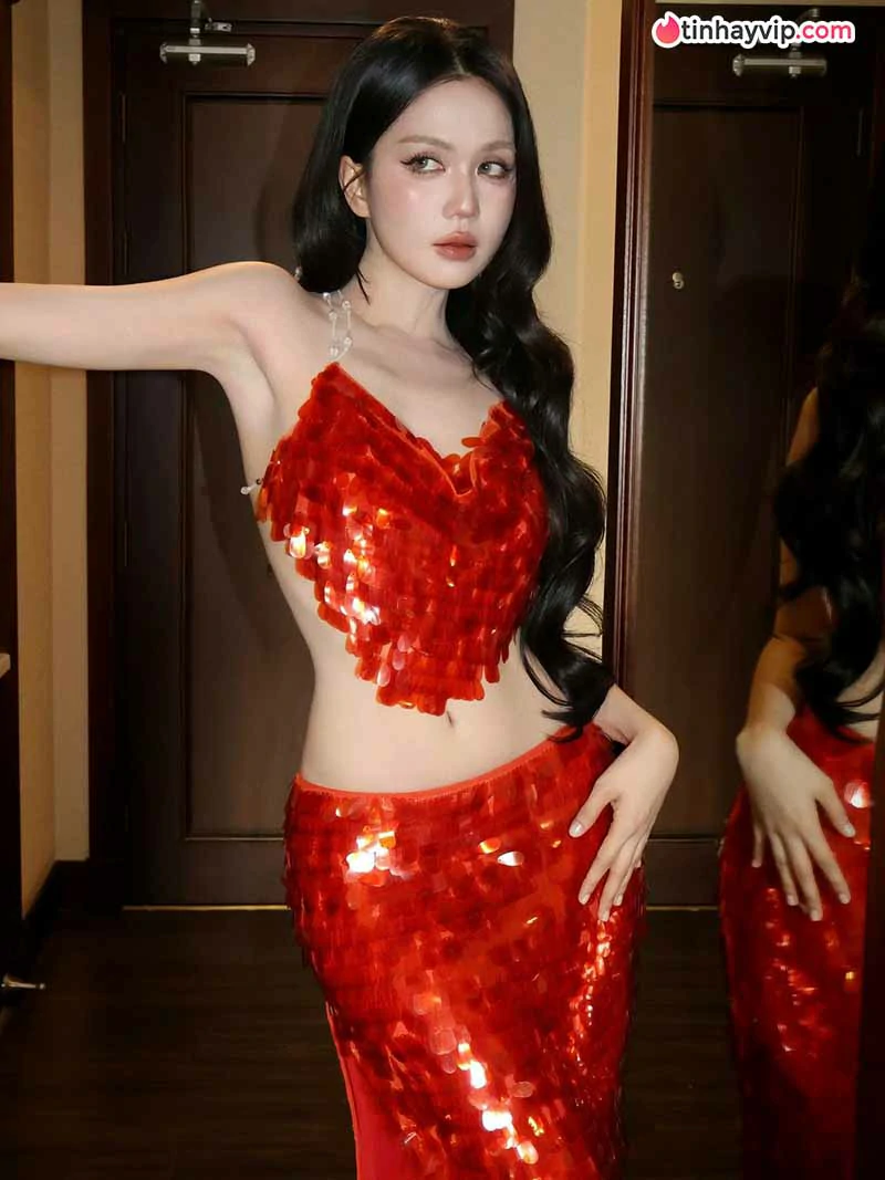 Ngọc Trinh là ai? Hành trình định hình phong cách quyến rũ
