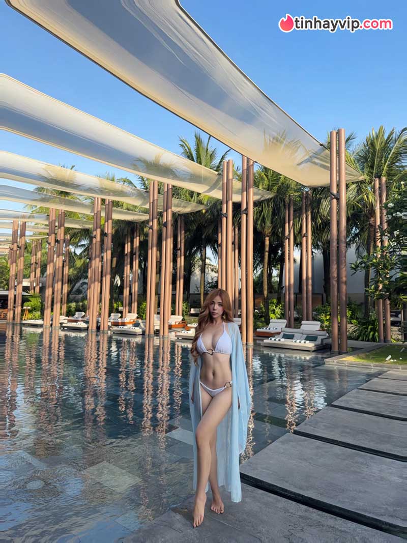 Nàng thơ Phạm Thị Quế Nhi thiêu đốt mọi ánh nhìn với bộ ảnh bikini nóng bỏng