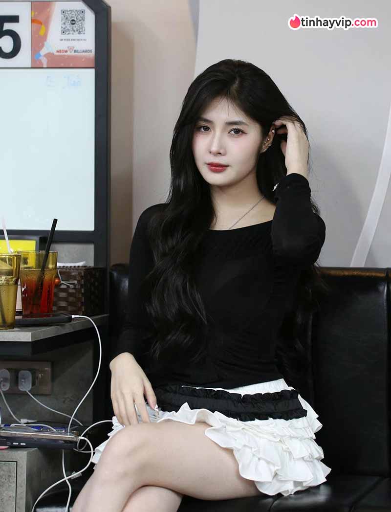 Quỳnh Alee: Hành trình lột xác nóng bỏng của nữ Gen Z