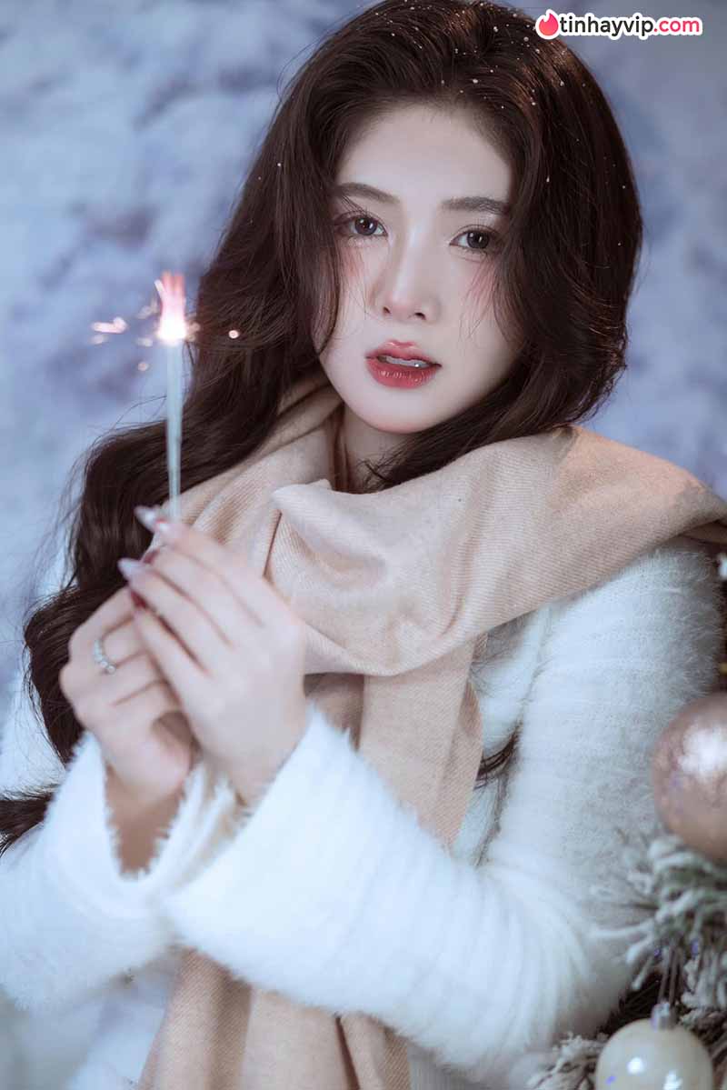 Quỳnh Alee: Hành trình lột xác nóng bỏng của nữ Gen Z