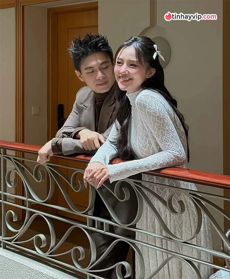 Salim - Tiểu sử hot girl Hà Thành đến hot mom quyến rũ