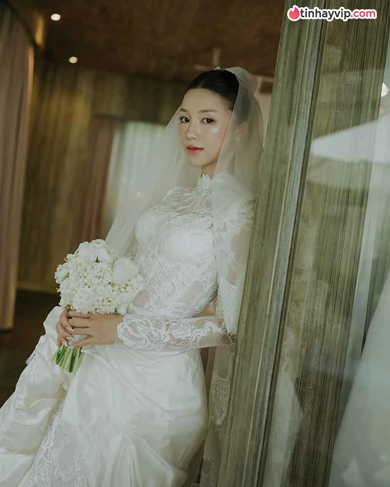 Salim - Tiểu sử hot girl Hà Thành đến hot mom quyến rũ
