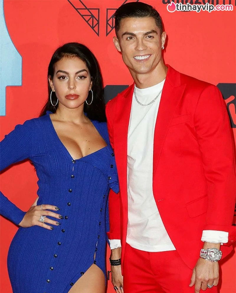 Top 10 nàng WAGs nóng bỏng nhất 2026: Từ vợ Messi đến bạn gái Neymar