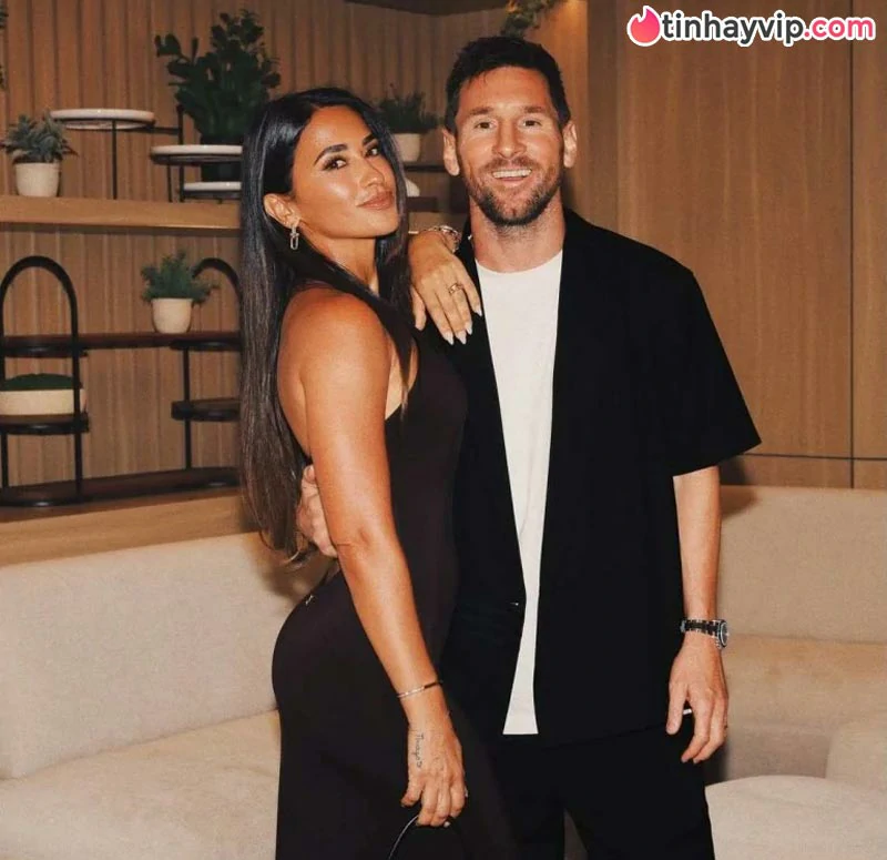Top 10 nàng WAGs nóng bỏng nhất 2026: Từ vợ Messi đến bạn gái Neymar