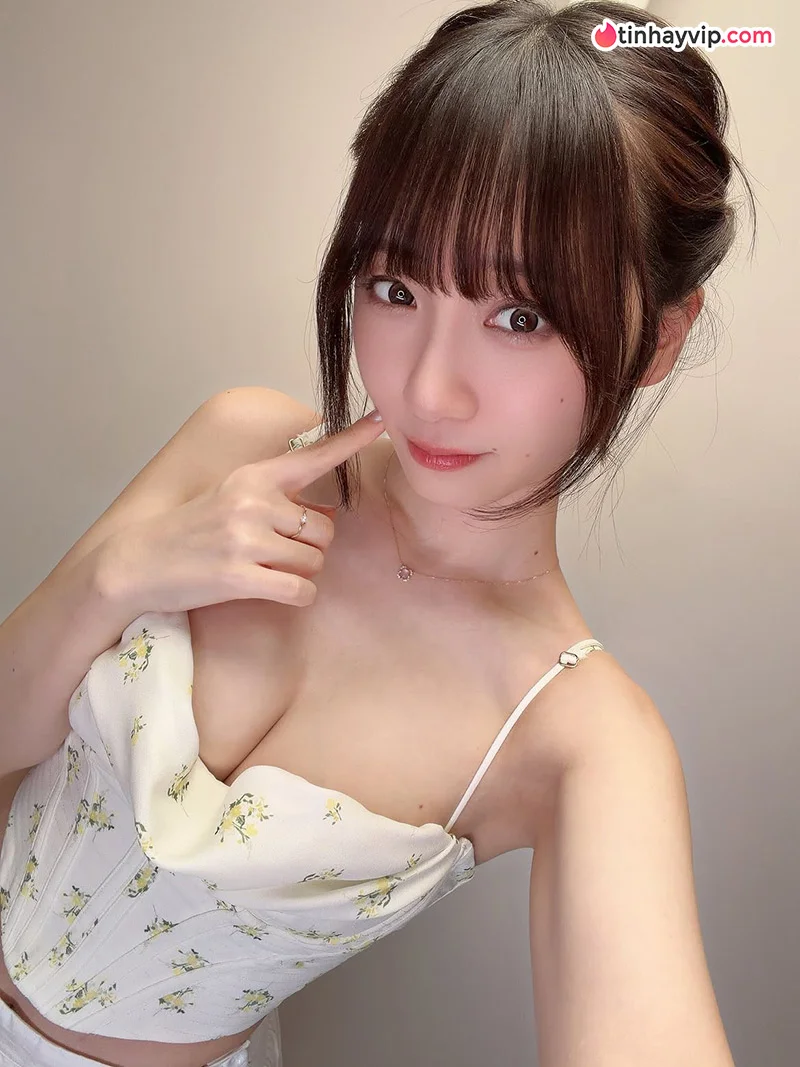 Iori Moe - Hot cosplayer gợi cảm nhất