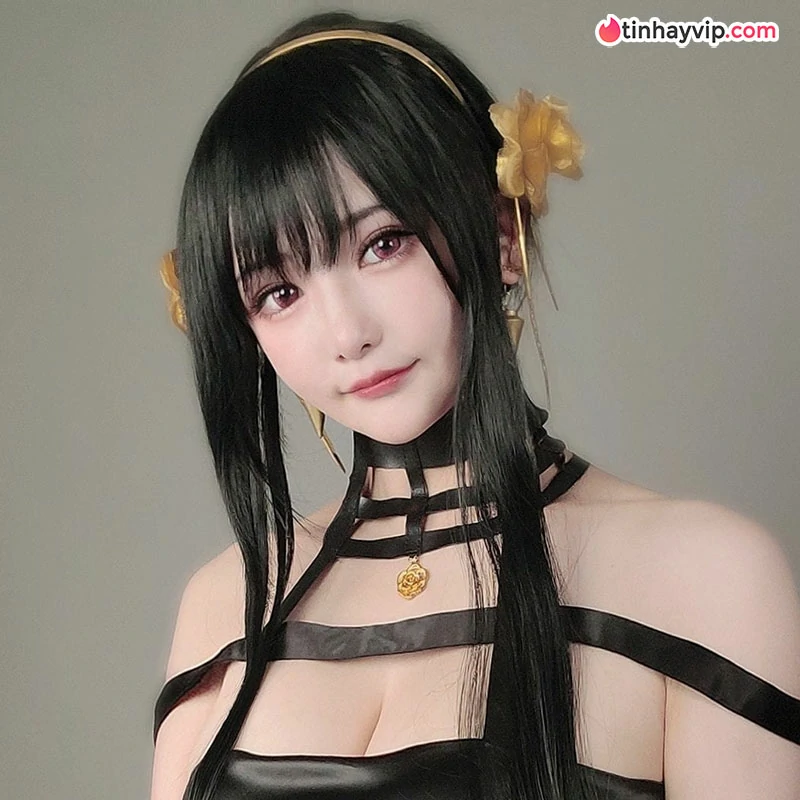 Hot cosplayer Kipi