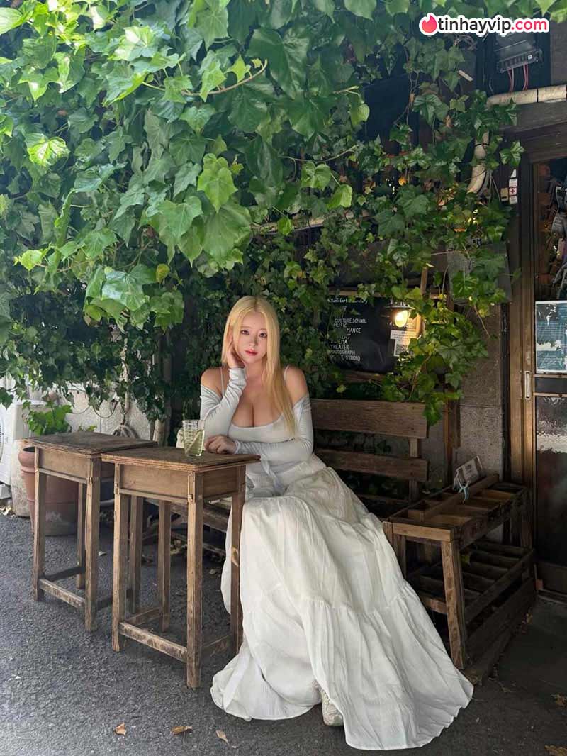 Nàng beauty blogger đa tài