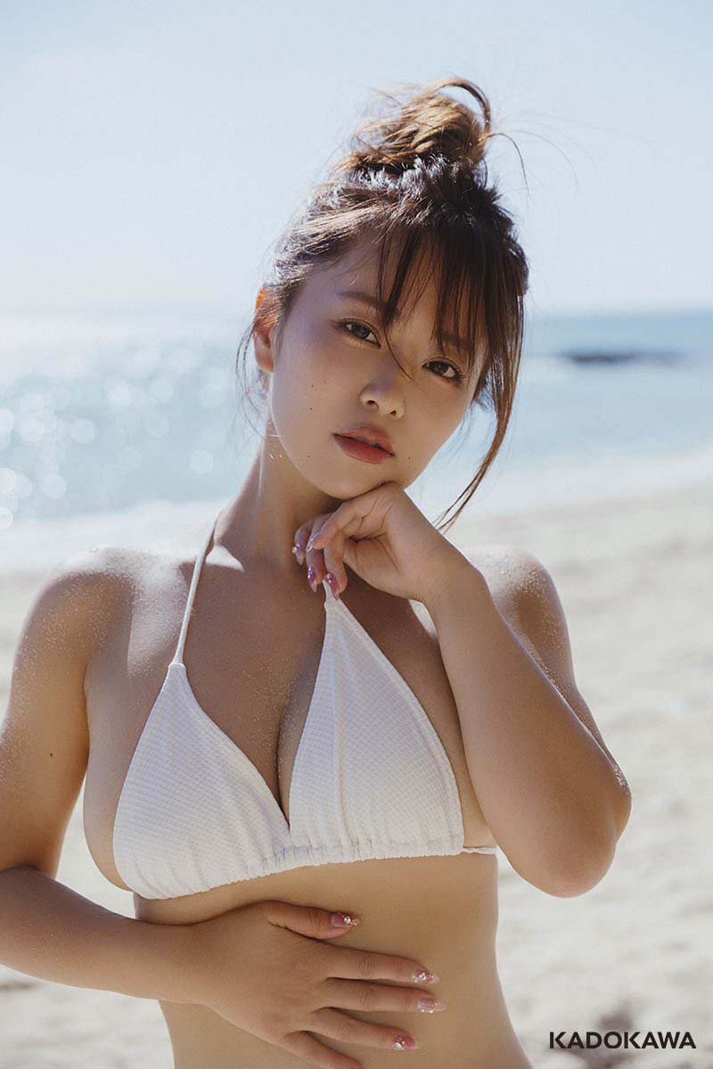 Yuka Iguchi khoe bikini đốt mắt người hâm mộ mới nhất