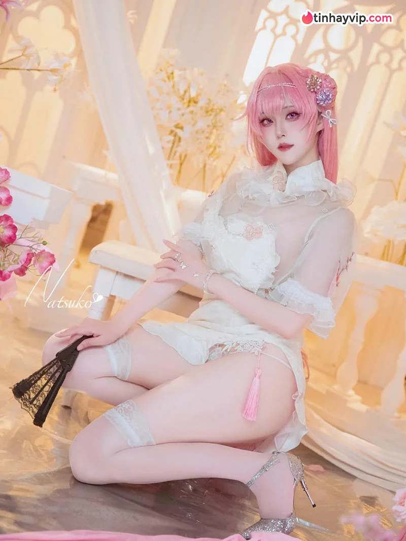 Bộ ảnh cosplay táo bạo của coser Natsuko