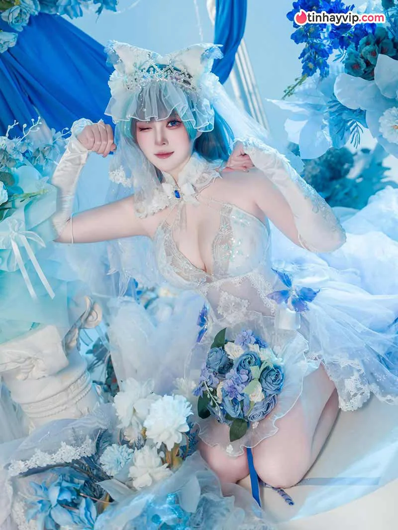 Bộ ảnh cosplay táo bạo của coser Natsuko