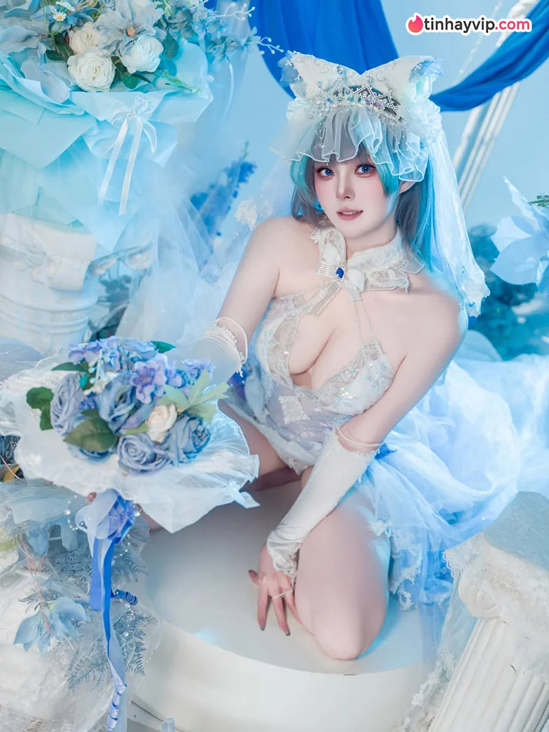 Bộ ảnh cosplay táo bạo của coser Natsuko