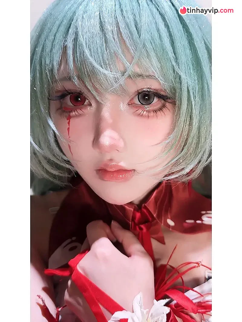 Một số hình ảnh đáng chú ý khác của nàng gái xinh cosplay anime Yiguicos