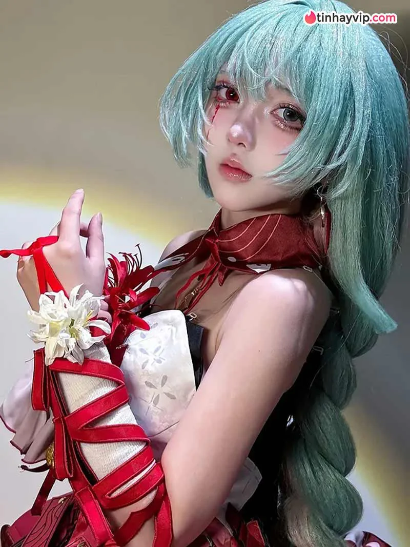 Một số hình ảnh đáng chú ý khác của nàng gái xinh cosplay anime Yiguicos