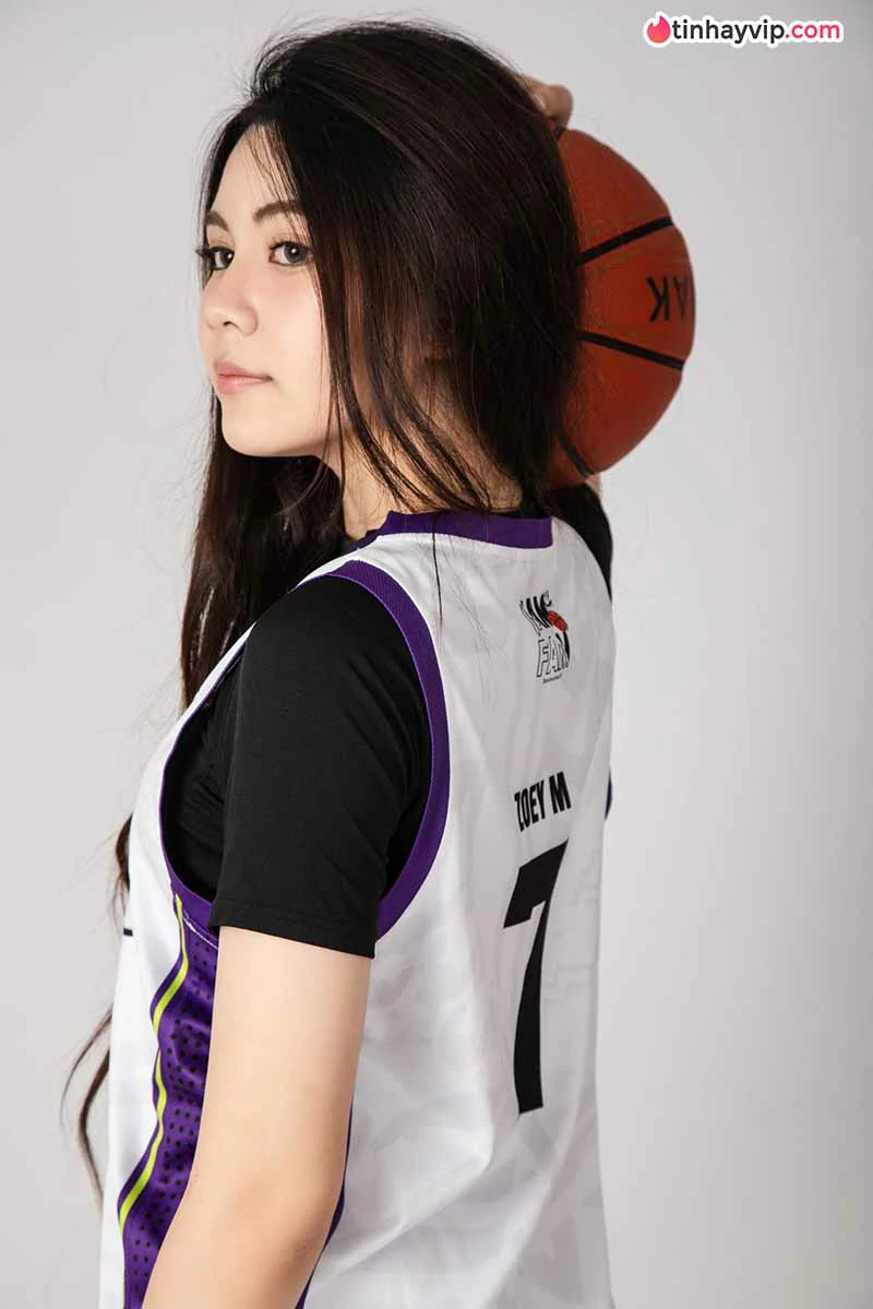 hot-girl-viet-nam-10-guong-mat-co-suc-hut-kho-cuong