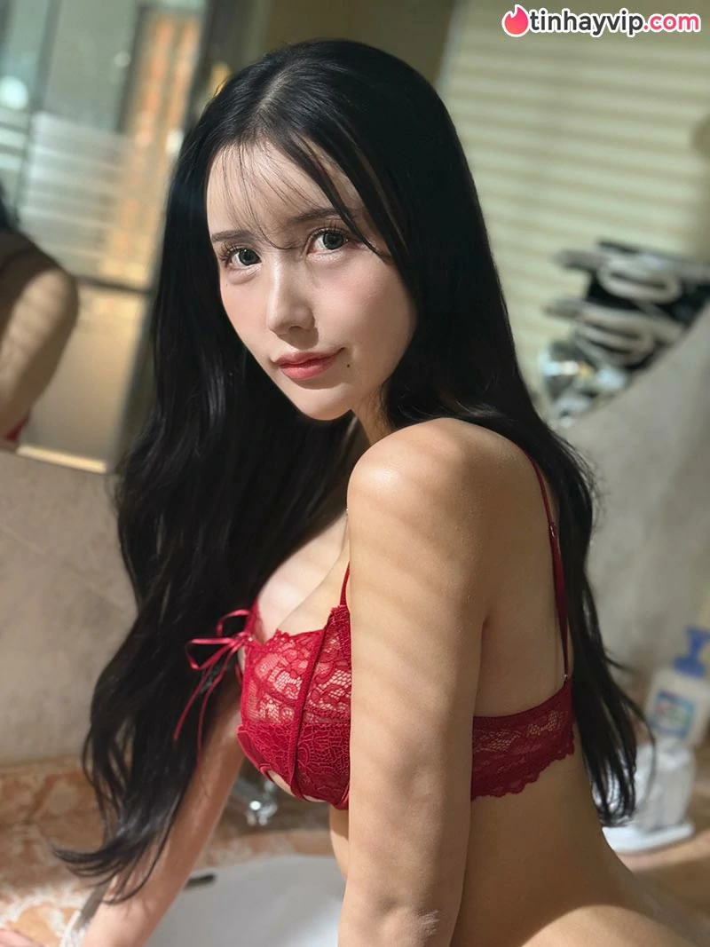 Bị trục xuất vì bê bối chấn động, Mai Fujisaki lên tiếng xin lỗi và tạm dừng hoạt động