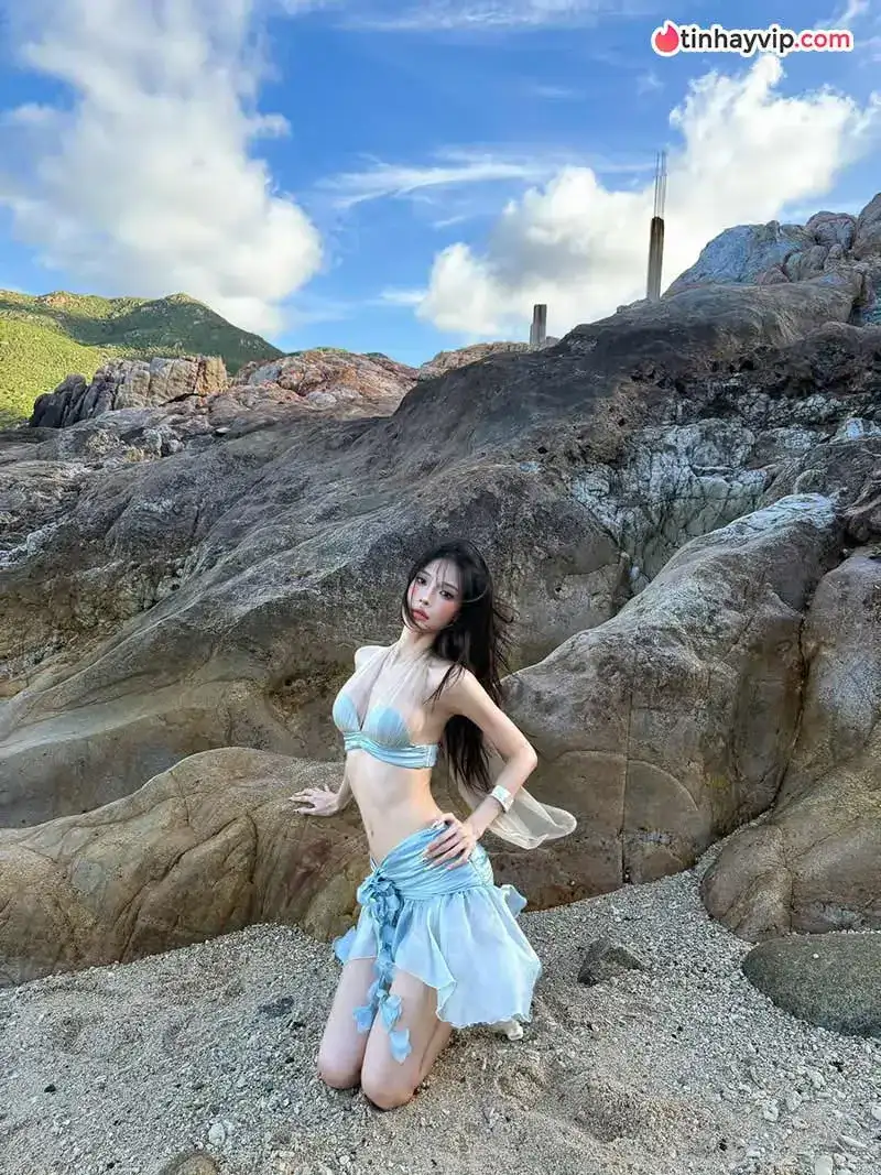 Mỹ nữ Instagram với sắc vóc gây thương nhớ