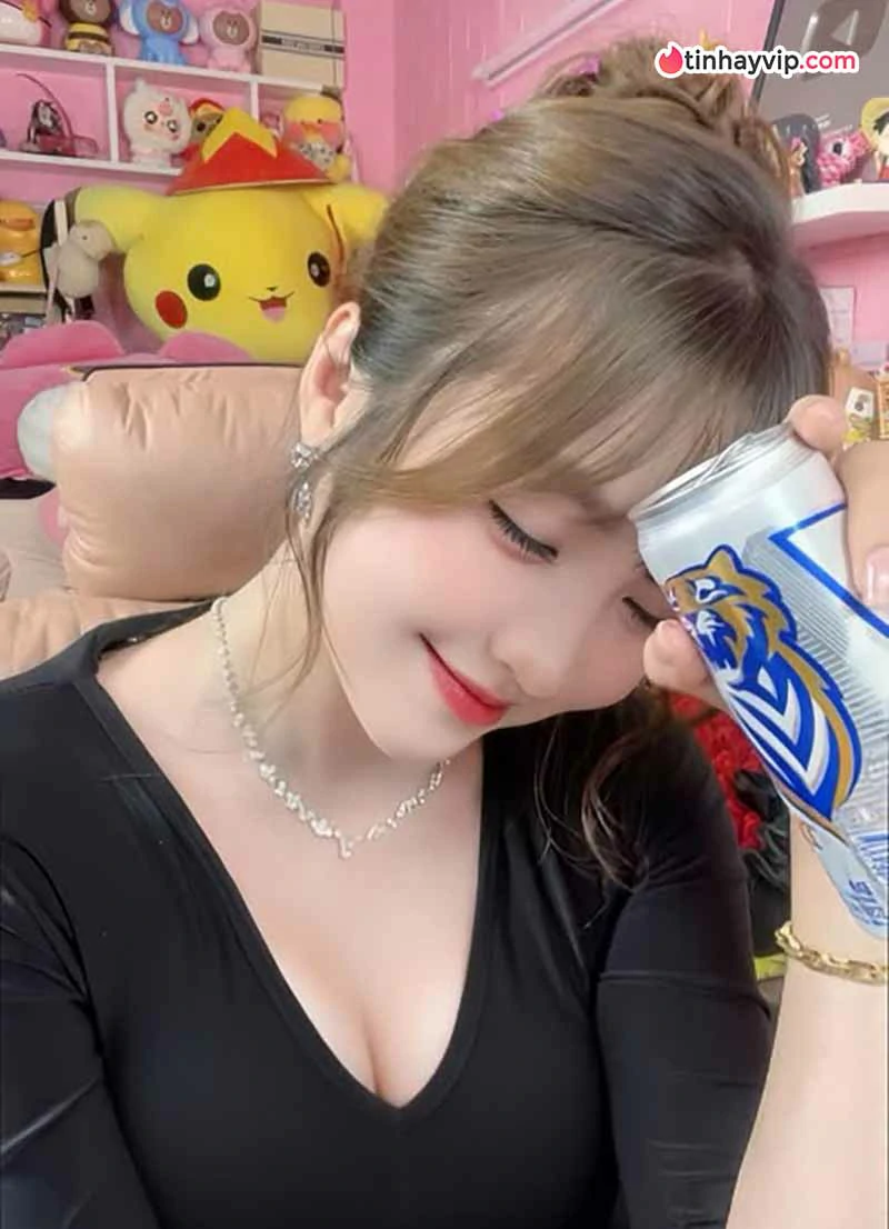 Như Hexi hóa nàng thơ với concept pastel ngọt ngào