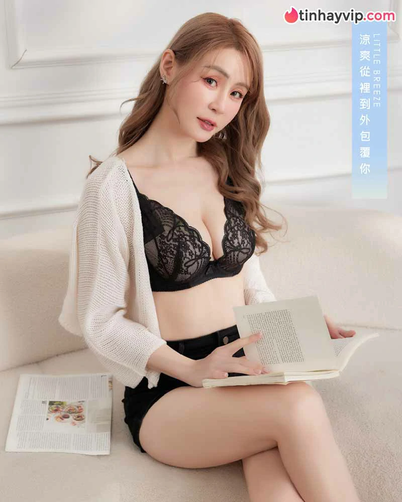 Giảm liền 7kg chỉ trong 2 tháng, nữ thần cổ động tự tin khoe đường cong nghẹt thở