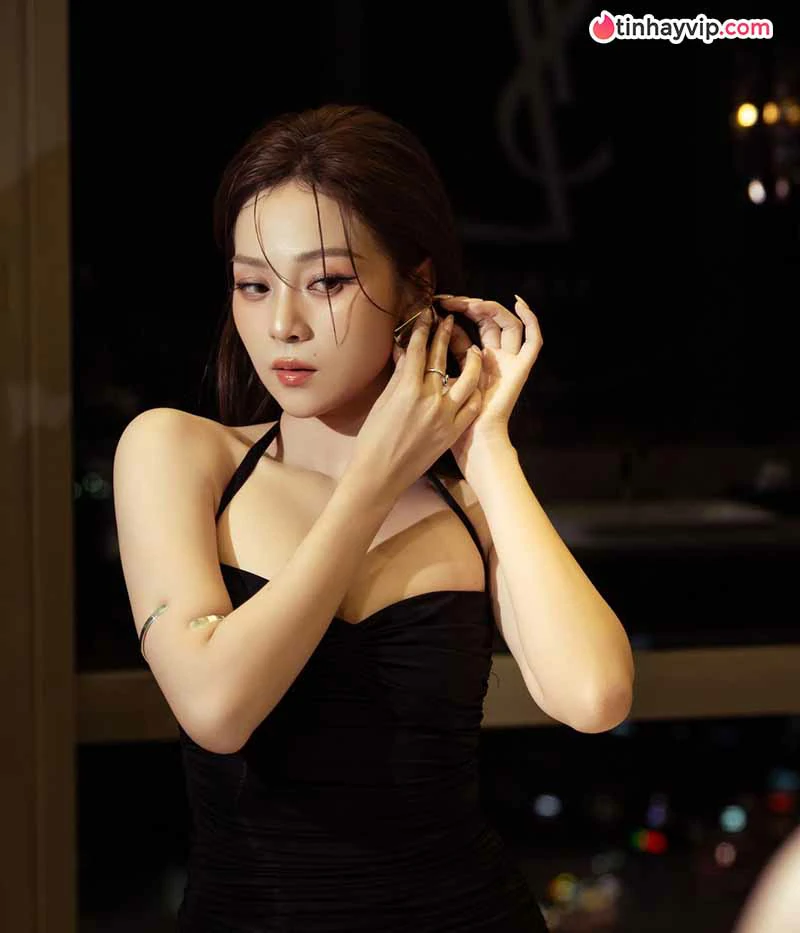 Tam Triều Dâng làm mới hình ảnh với phong cách hiện đại