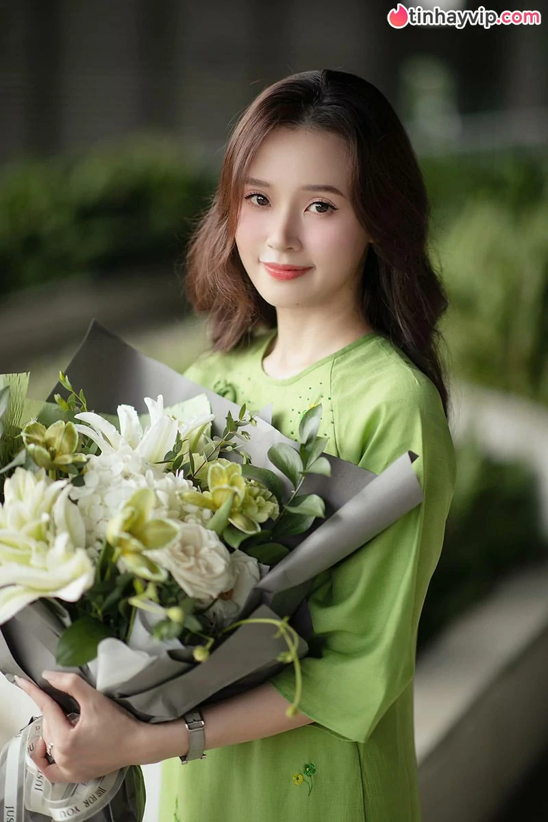 Midu là ai? Tiểu sử và hành trình định hình phong cách ngọt ngào, tri thức đầy cuốn hút